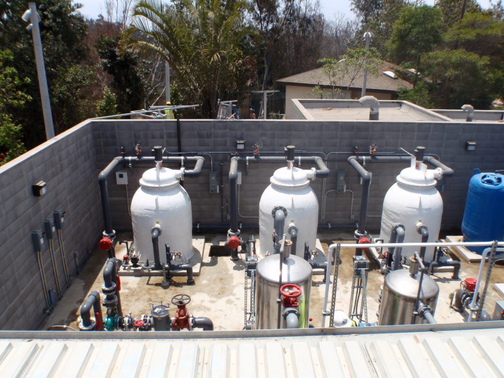 Commercial Aquarium Filters & Zoo Filtration Systems from AST